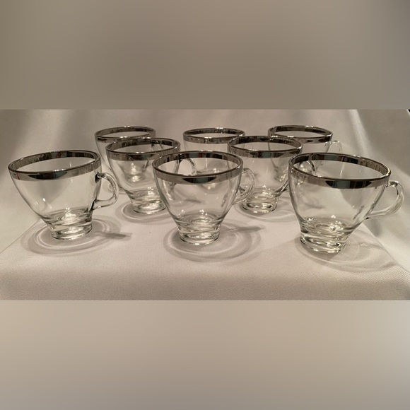 MCM Set (4) Dorothy Thorpe ? Silver Band 3” Demitasse Cups Espresso Cups RARE - Picture 1 of 6